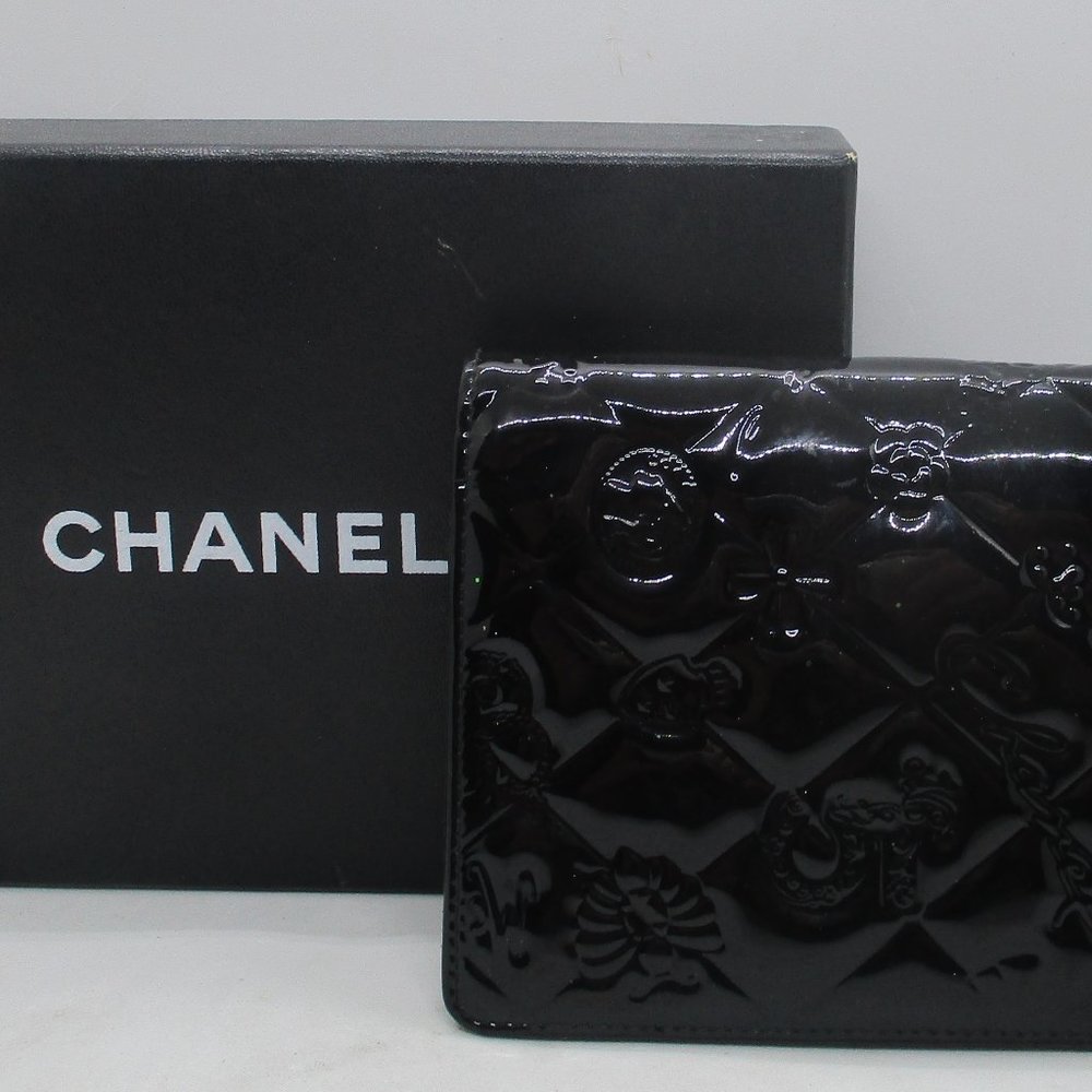 Chanel Icon Symbols Charms Patent Leather Wallet with Original Box